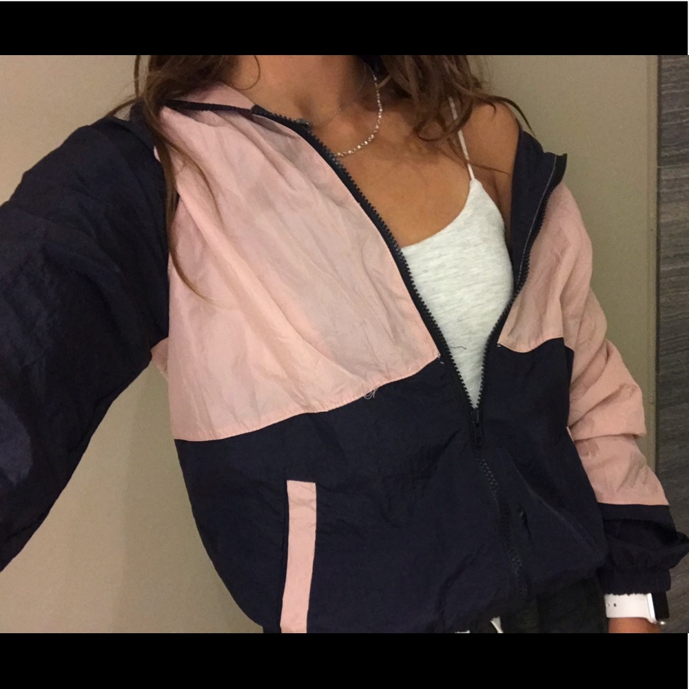 Fashionable Light Pink Wind Breaker